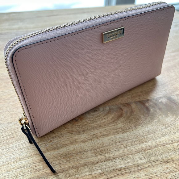 Kate Spade Pink Wallet - Picture 2 of 7